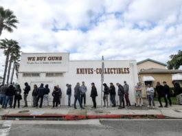 Coronavirus, negli Usa è boom di acquisti di armi