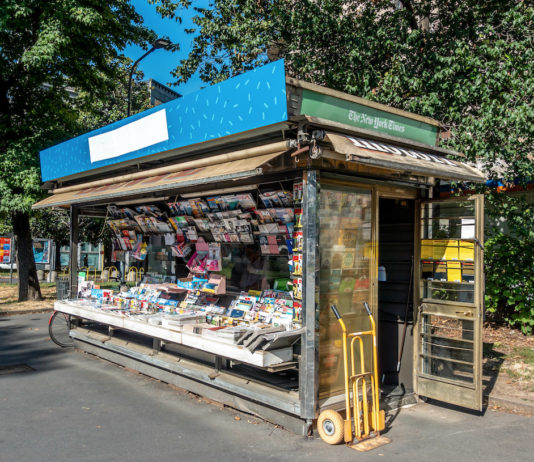 Altre 90.000 mascherine gratis distribuite nelle edicole milanesi