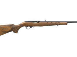 Ruger 10/22 Sporter Shark, il fucile sportivo con lo squalo sul calcio Ruger 10-22 Sporter Shark, il fucile sportivo con lo squalo sul calcio