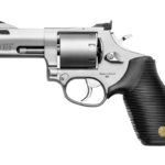 il revolver taurus tracker 692 con canna da 3 pollici e finitura acciaio