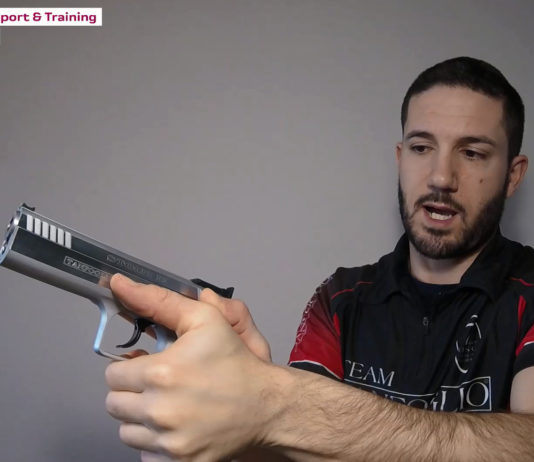 Come impugnare correttamente la pistola semiautomatica? Impugnare pistola