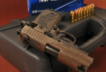 Sig Sauer P238 Spartan II, in ricordo dei Trecento
