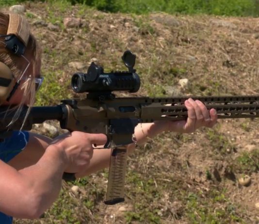 Diamondback M4 Db9 cal. 9×19, la prova a fuoco