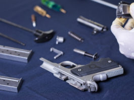 I corsi di Conarmi tornano a Gardone corsi di Conarmi: armaiolo con pistola da montare