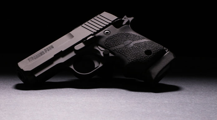 Sig Sauer P938 Sas, la pistola microcompatta ispirata a una 1911