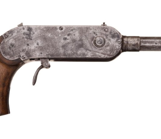 Strane armi all’asta in casa Rock Island Strane armi all’asta in casa Rock Island