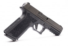 P80 Pfc9 e Pfs9, due pistole per il porto occulto con fusto in polimero P80 Pfc9 e Pfs9, due pistole per il porto occulto con fusto in polimeroP80 Pfc9 e Pfs9, due pistole per il porto occulto con fusto in polimero