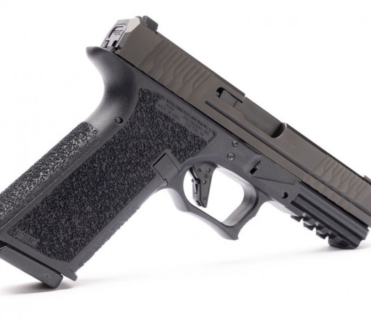 P80 Pfc9 e Pfs9, due pistole per il porto occulto con fusto in polimero P80 Pfc9 e Pfs9, due pistole per il porto occulto con fusto in polimeroP80 Pfc9 e Pfs9, due pistole per il porto occulto con fusto in polimero