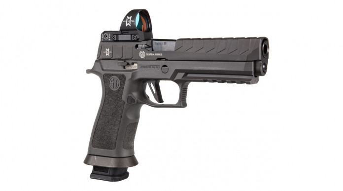 Sig Sauer P320 Max, la pistola da competizione firmata da un fuoriclasse