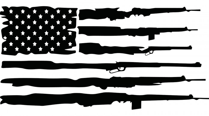 mercato delle armi in America: bandiera americana con armi al posto delle strisce