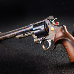 6 pollici, revolver nighthawk korth vintage visto da sinistra