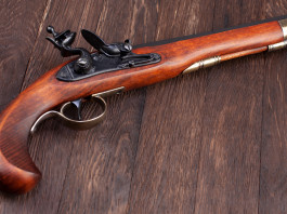 Detenzione di armi antiche ad avancarica e retrocarica: la sentenza detenzione di armi antiche ad avancarica: pistola ad avancarica