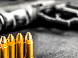 Pistole semiautomatiche calibro 9 Parabellum, commissione vota contro divieto Pistole semiautomatiche calibro 9 Parabellum, commissione vota contro divieto