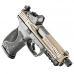 da destra, la pistola Smith & Wesson M&P9 M2.0 OR Spec Series appoggiata sulla canna