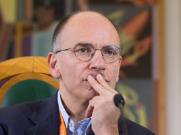 Legge sulle armi, Enrico Letta chiede una stretta Legge sulle armi, Enrico Letta chiede una stretta