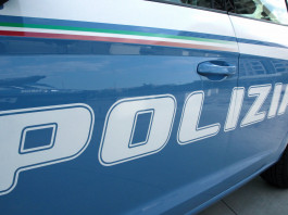 Ritiro cautelare delle armi: nuovi rischi all’orizzonte ritiro cautelare delle armi: automobile della polizia