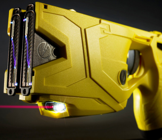 Taser per le forze dell’ordine: Axon vince il bando Taser per le forze dell’ordine, Axon vince la gara