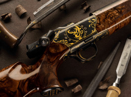 Blaser R8 OWN, una carabina da collezione all’asta Blaser R8 OWN, una carabina da collezione all’asta