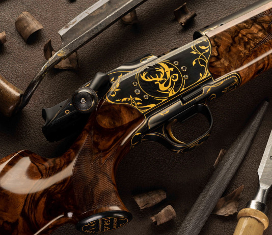 Blaser R8 OWN, una carabina da collezione all’asta Blaser R8 OWN, una carabina da collezione all’asta