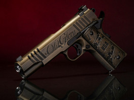 Auto Ordnance Old Glory, la pistola 1911 custom dedicata alla bandiera Auto Ordnance Old Glory, la pistola 1911 custom dedicata alla bandiera