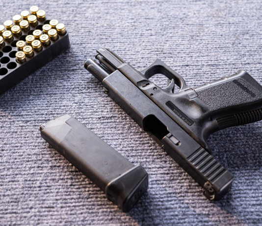 Calibro 9×19 per uso civile: martedì la discussione Calibro 9x19 per uso civile: pistola calibro 9x19 parabellum con munizioni