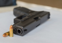 Abolito il divieto di usare il calibro 9×19 in armi corte in Italia Abolito il divieto di usare il calibro 9x19 in Italia: pistola calibro 9x19 Parabellum con munizioni