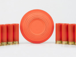 Coppa del mondo di tiro a volo: il calendario della settimana Coppa del mondo di tiro a volo: piattello con cartucce a destra e a sinistra