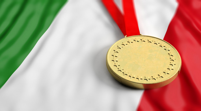 Europei di tiro a segno 10 metri: medaglia d'oro su bandiera italiana