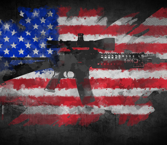 Mercato delle armi in America: la situazione a metà marzo Mercato delle armi in America: bandiera americana con M16