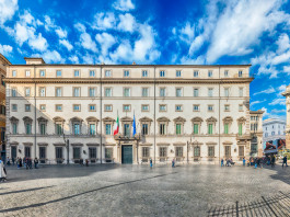 Validità del porto d’armi e stato d’emergenza: si torna alla normalità Validità del porto d’armi e stato d’emergenza: facciata di palazzo chigi, sede del governo italiano