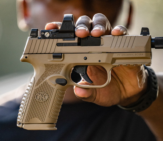 Fn 509 Midsize Tactical, la nuova pistola crossover Fn 509 Midsize Tactical, la nuova pistola crossover