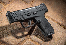 Iwi Masada Slim, la pistola compatta per il porto occulto Iwi Masada Slim, la pistola compatta per il porto occulto