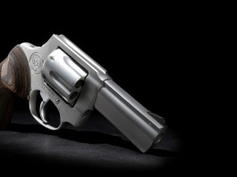 Taurus Executive Grade 856, il revolver custom doppia azione Taurus Executive Grade 856, il revolver custom doppia azione