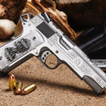 da destra, la garrison di nighthawk e sk guns