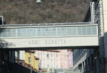 Ecco le prospettive di Beretta Holding Ecco le prospettive di Beretta Holding: fabbrica Beretta a Gardone Val Trompia