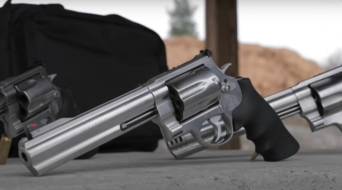 Smith & Wesson Model 350, il revolver calibro .350 Legend