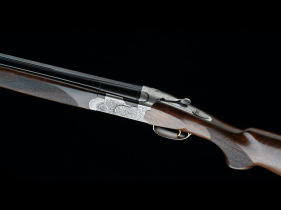 dall'alto il fucile da caccia beretta 687 silver pigeon v