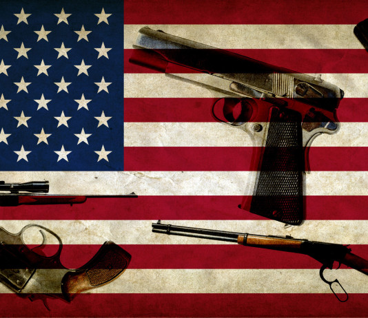 Mercato delle armi in America, la situazione a inizio settembre Mercato delle armi in America: armi su bandiera americana