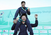 Mondiale di tiro a volo, oro per l’Italia mixed team Mondiale di tiro a volo, oro per l’Italia mixed team (Giulia GRassia e Mauro De Filippis)