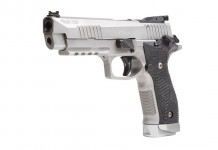 Sig Sauer P226-X Five, la pistola sportiva si rinnova Sig Sauer P226-X Five, la pistola sportiva si rinnova