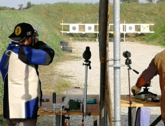 Tiro ad avancarica a lunga distanza: l’iniziativa della Consociazione archibugieri Tiro ad avancarica a lunga distanza l’iniziativa della Consociazione archibugieri