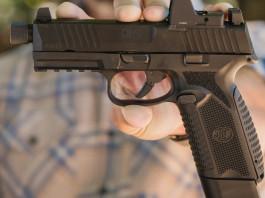 Fn 545 Tactical, la pistola da difesa .45 Acp Fn 545 Tactical, la pistola da difesa .45 Acp