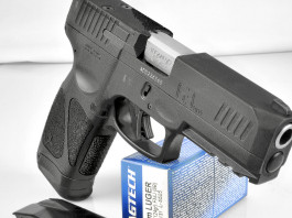 È in edicola l’Annuario Armi 2023 È in edicola l’Annuario Armi 2023