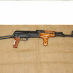 Akm romeni