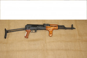 Akm romeni