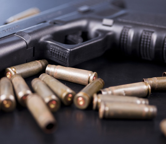 Denuncia di munizioni, la circolare della questura di Roma Denuncia di munizioni: pistola con munizioni