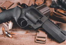 Il revolver Taurus Raging hunter in calibro .500 S&W Il revolver Taurus Raging hunter in calibro .500 S&W