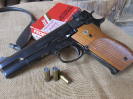 Smith & Wesson 52-2, un gioiellino di giochino