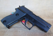 Sig Sauer P225 cal. 7,65 Para, profeta in patria