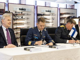 Accordo tra Sako e forze armate di Svezia e Finlandia Accordo tra Sako e forze armate di Svezia e Finlandia